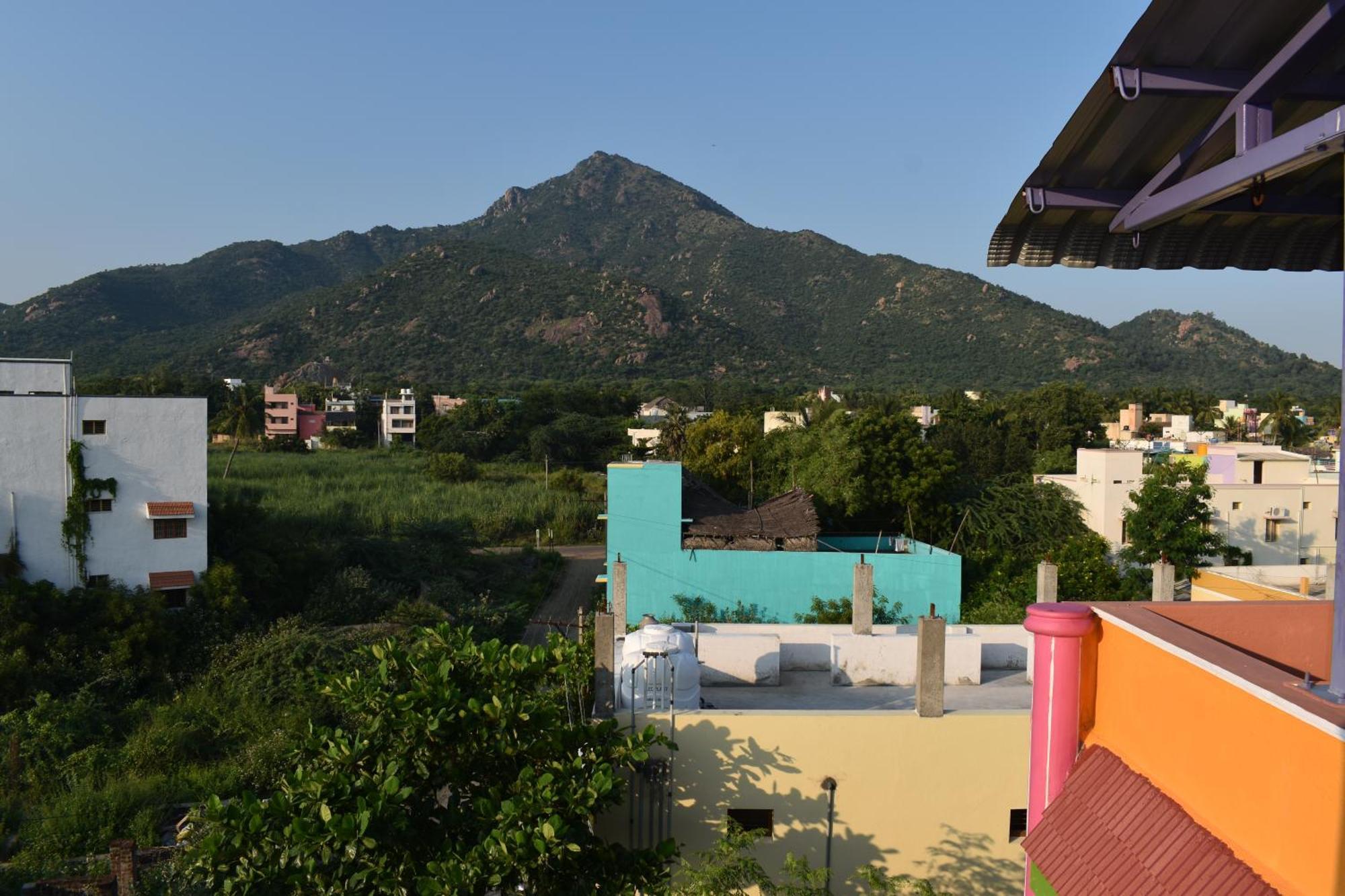 Rainbow Guest House Tiruvannámalaj Kültér fotó