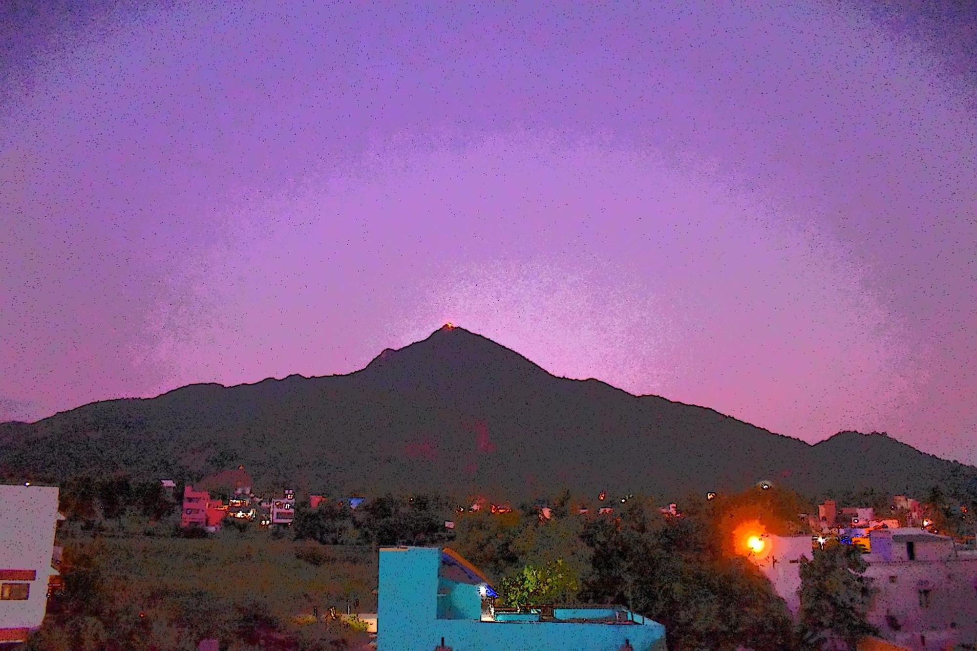 Rainbow Guest House Tiruvannámalaj Kültér fotó