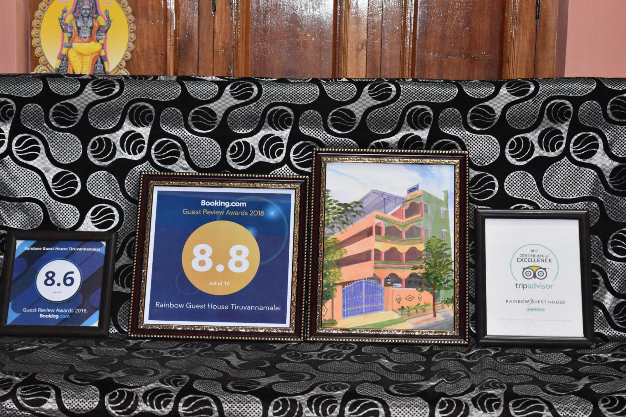 Rainbow Guest House Tiruvannámalaj Kültér fotó